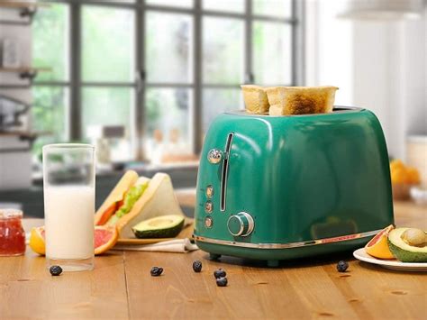 Best 6 Colored & Rainbow Toasters For Happy Meals Every Day