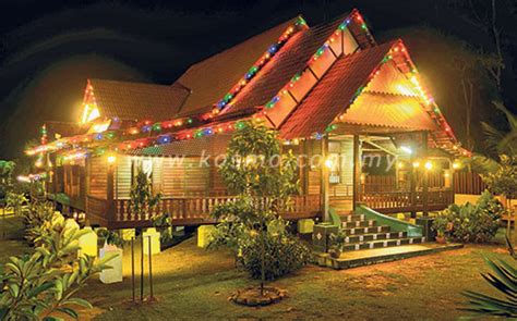 suasana malam raya di kampung - Carl Henderson