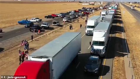 Trucker Convoy to Southern Border Update, Tucker Carlson video and another - AR15.COM