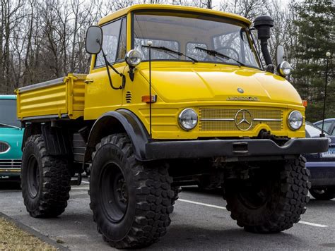 Yellow Unimog Monster Truck | eMercedesBenz