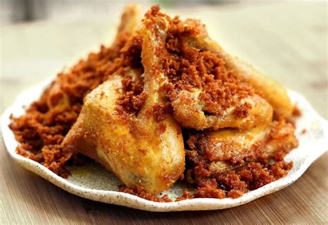 9 Resep Ayam Goreng Enak dan Gurih - Travistory