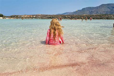 Elafonisi beach with kids: Crete's pink beach - MUMMYTRAVELS