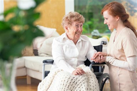 Nursing Home Costs: What to Expect (And How to Budget) - Retirement ...