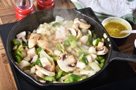 Sauteing Vegetables stock image. Image of stir, saute - 27110173