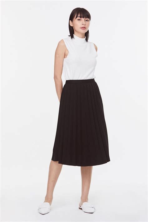 Pleated Flare Skirt - iORA SINGAPORE