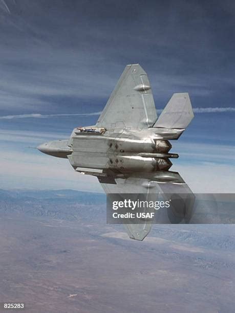 34 F 22 Raptor Stealth Fighter Stock Photos, High-Res Pictures, and Images - Getty Images