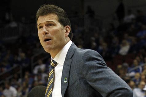 UCLA fires head basketball coach Steve Alford - UPI.com