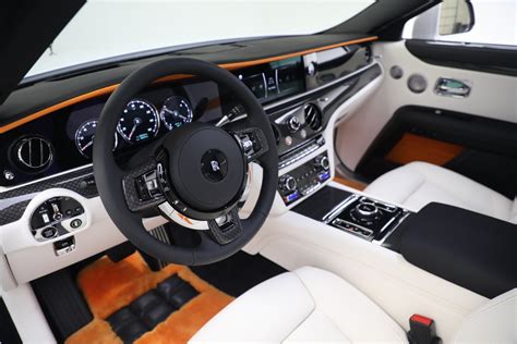 Rolls-Royce Luxury Interior Features - Miller Motorcars