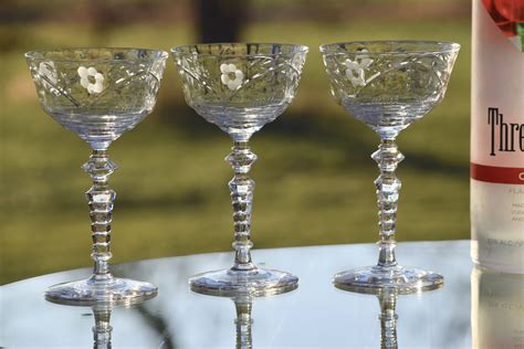 Vintage Etched Cocktail - Martini Glasses - Holiday Cocktail Party Glasses - Unique Cocktail ...