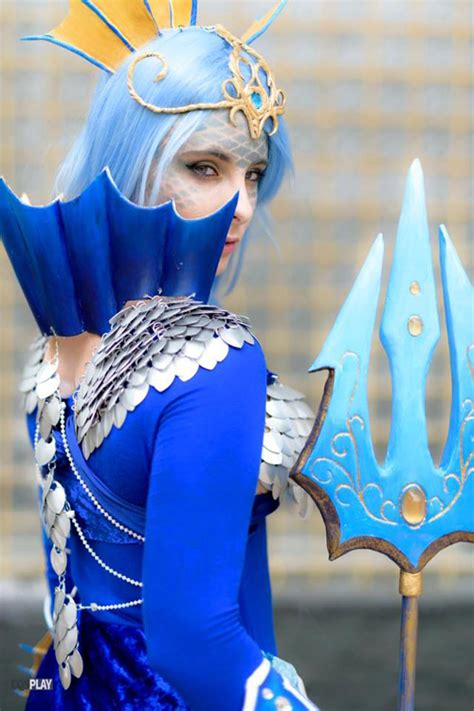 Armoured Vaporeon Gijinka Cosplay