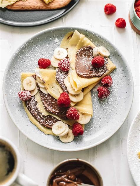 Classic French Crepes with Banana and Nutella - College Housewife