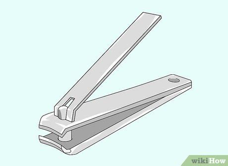 3 Ways to Use Nail Clippers - wikiHow