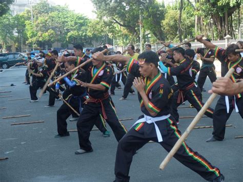 Arnis Fighting Techniques - A Detailed Guide for Beginners