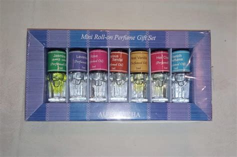 Buy Mini Roll-On Perfume Gift Set Online at ₹ 373 – Nabannamela