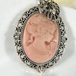 Pink Victorian Cameo Necklace, Romantic Jewelry on Luulla