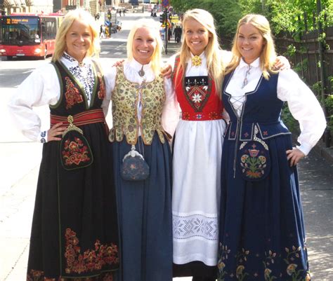 Traditional Norwegian Clothing Girls