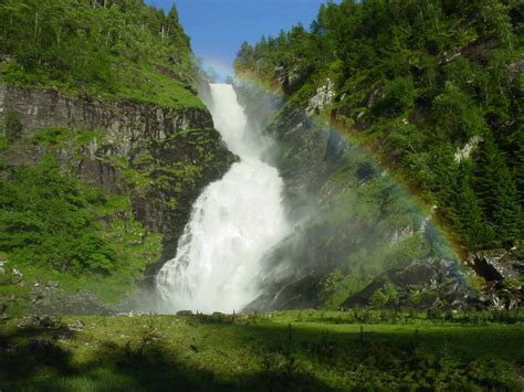 Norway Waterfalls and How To Visit Them - World of Waterfalls