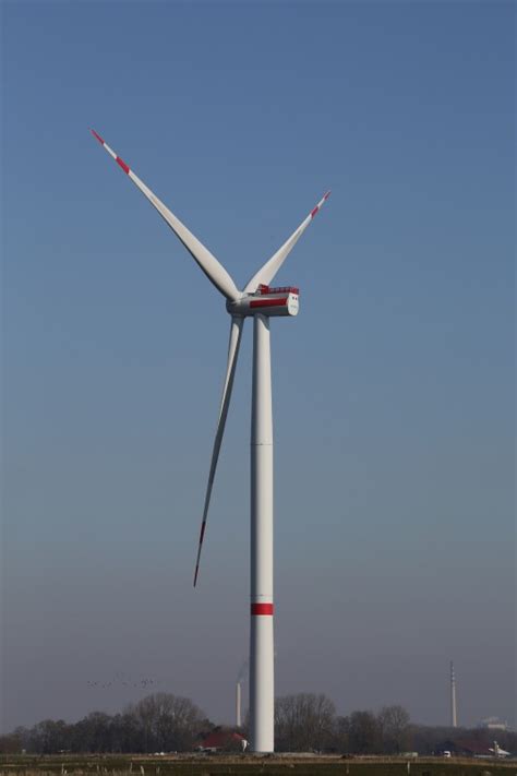 Siemens Wind Power A/S / SWT-6.0-154 / 6.0 MW wind turbine generator / Anzetel- Wehlens, Germany