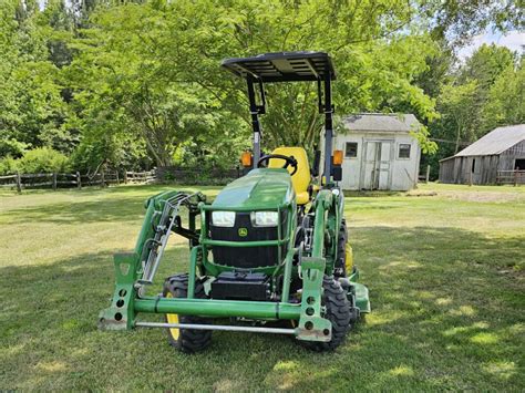 Best Tractor Canopy for John Deere 1025R and 2025R - Rhinohide Canopies