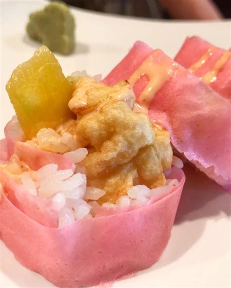 Lobster Tempura Roll – WOOJUNG BYOB RESTAURANT AND SUSHI BAR