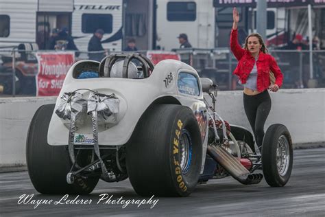 Nostalgia drag racing at Auto Club Famoso Raceway | Racing, Drag racing ...