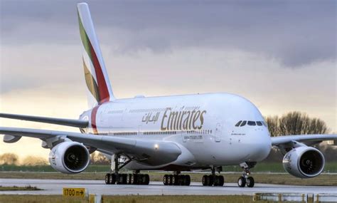 Dubai's Emirates seeks Rolls-Royce A380 engine deal, nothing finalised