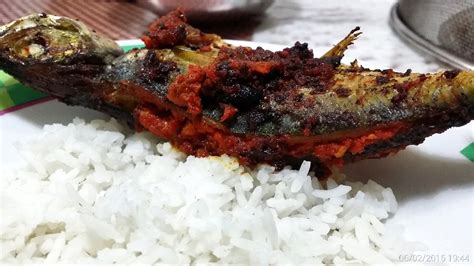 Foodie Camera: Ikan Panggang Sambal (Sambal Pan Grilled Fish)