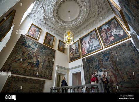 Holyrood Palace Interior Images | Bruin Blog