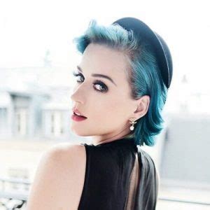 50 Gorgeous Katy Perry Hairstyles to Try in 2022