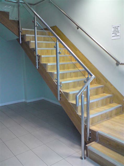 Tubular Stainless Steel Handrail System | SG System Products