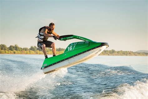 What Is Jet Skiing? An Introduction to the Popular Water Sport – Best ...