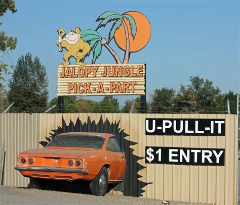 Boise Daily Photo: Jalopy Jungle