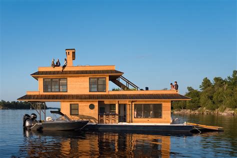 The Barge Yacht posted by Julia Purcell (16 Photos) - Dwell