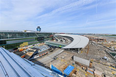 LaGuardia Airport Terminal B Construction Photos: August 2019