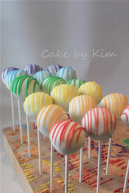 rainbow cake pops | Rainbow cake pops, Cake pop designs, Cake pop decorating