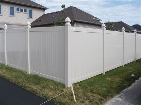 Vinyl Privacy Fence Photo Gallery | Fence Installation MN | Fence Contractor