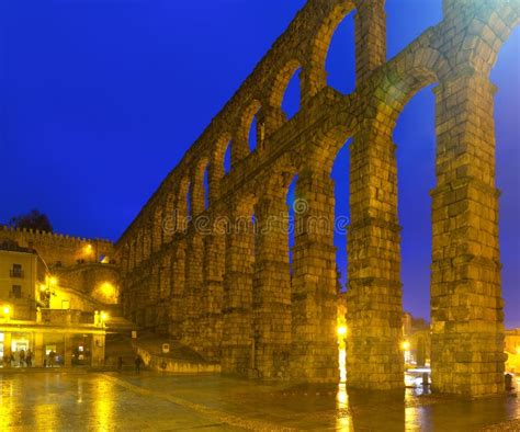 Roman Aqueduct of Segovia in Night Stock Image - Image of outdoor, aqueduct: 48831209