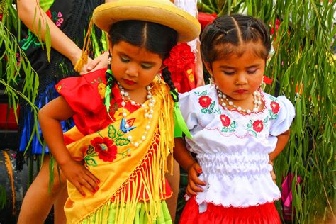 Surviving Bolivian Carnaval – Sayonara Pushek