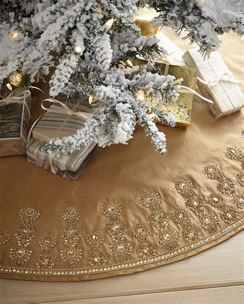 Golden Christmas Tree Skirt - Best Decorations