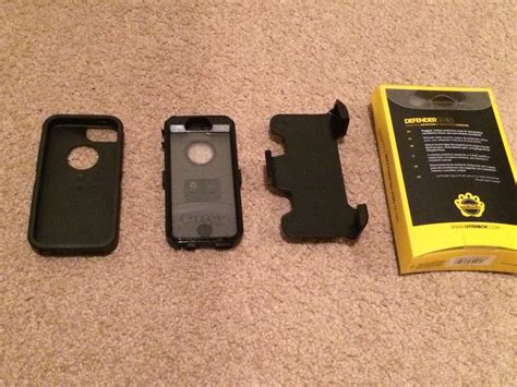 Review: OtterBox Defender case for iPhone 5 / 5s / Dom Sammut