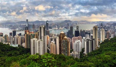 Victoria Peak, Hong Kong: What to See & Do and How to Get There