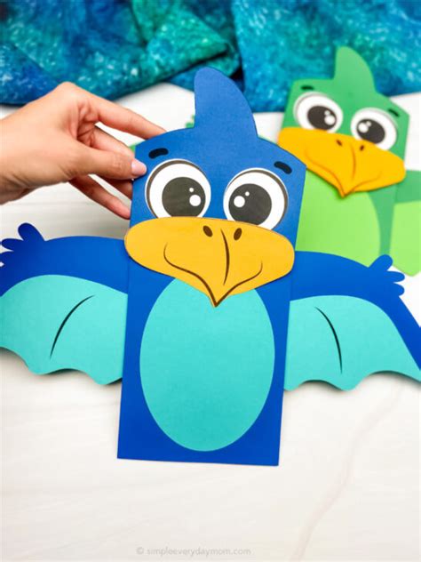 Dinosaur Puppet Craft For Kids [Free Template]