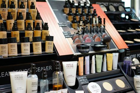 Sephora Promotes LVMH Products - NewBeauty