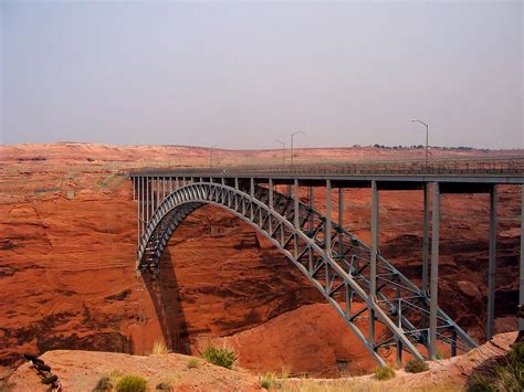 File:Glen Canyon Dam bridge.JPG