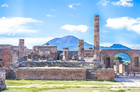 Pompeii Archeological Site: 10 Interesting Facts - WorldAtlas