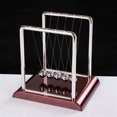 Mini Newton's Cradle Desk Toy - Physics Demonstrator – Sage & Sill