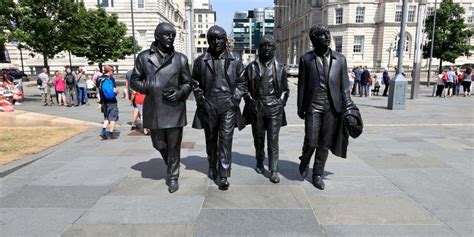 Liverpool Itinerary for Beatles Fans (+ best tours & top tips)