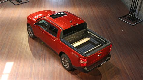 2022 Ford Maverick revealed: 40 mpg hybrid pickup starts at $20,000 - Autoblog