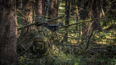 men, Soldier, Rifles, Assault Rifle, Forest, Military, Camouflage Wallpapers HD / Desktop and ...