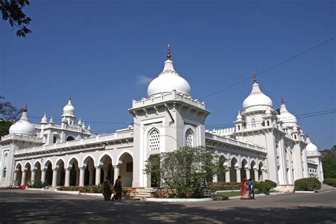 Best Schools in Hyderabad 2025 - 26 | School Search Engine - Yellow Slate